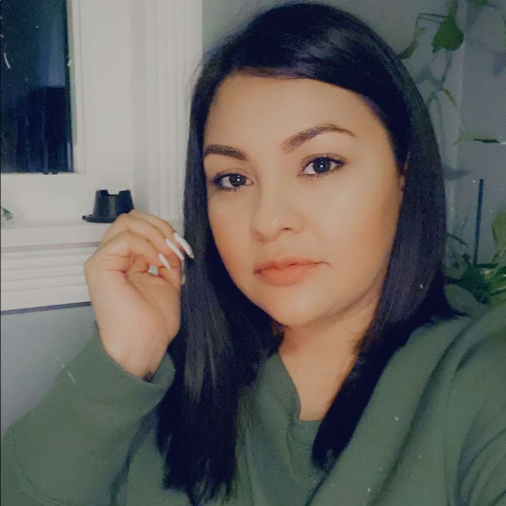 Meet your Posher, Sabrina
